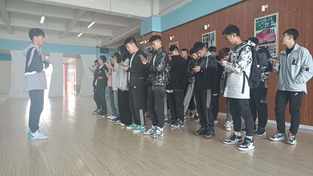 【完满班级】一起大合唱——智能工程学院机制2101班完满班级活动