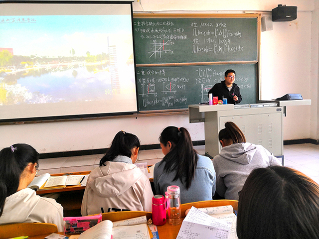 【完满班级】留意多一点 问题少一点——软件1804班“安全伴我在校园”校园安全知识宣讲