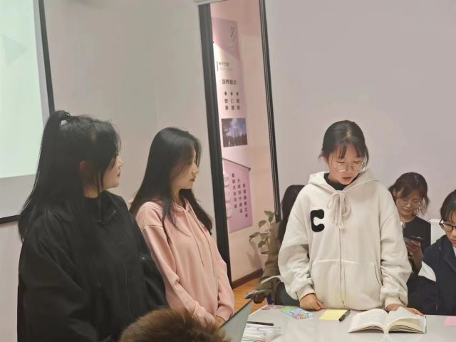 书香润廉 读书分享——大数据学院、信息工程学院《向前一步》阅读分享会