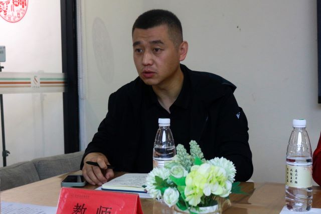 倾听学生心声 助力完满新高度——食品与环境学院期中座谈会