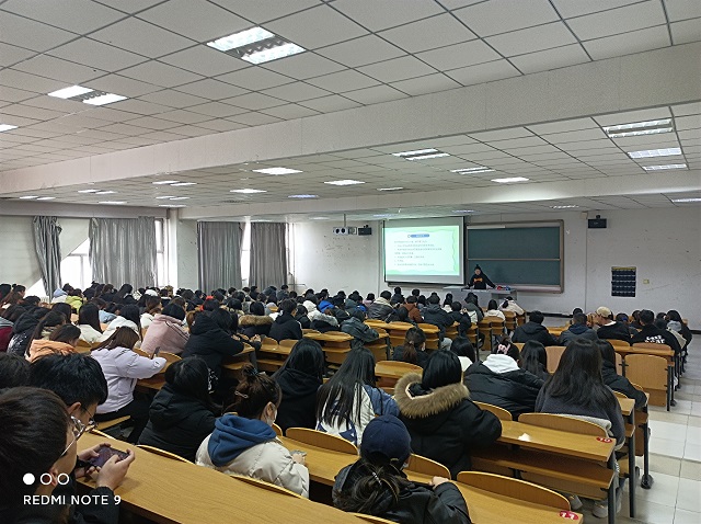 【辅导员说完满】博学于文 约之以礼——经济与管理学院2021级辅导员说完满活动