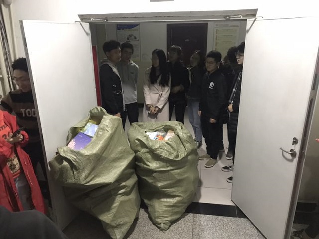 【完满班级】春有春的来意 公益之行——远景1805班举办完满班级活动