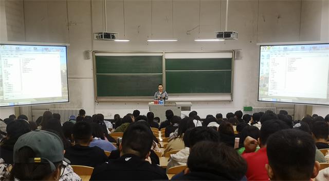 【辅导员说完满】家国天下 修身为本 教学为先——大数据学院、信息工程学院2018级辅导员说完满