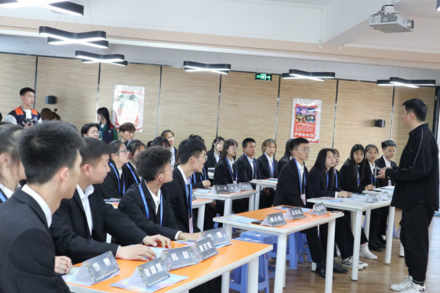 【青马工程】一定要站在自己热爱的世界里 闪闪发亮