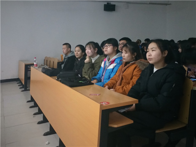 【完满班级】世界皆在旅途——淬炼商学院“创”享青春主题活动（十三）