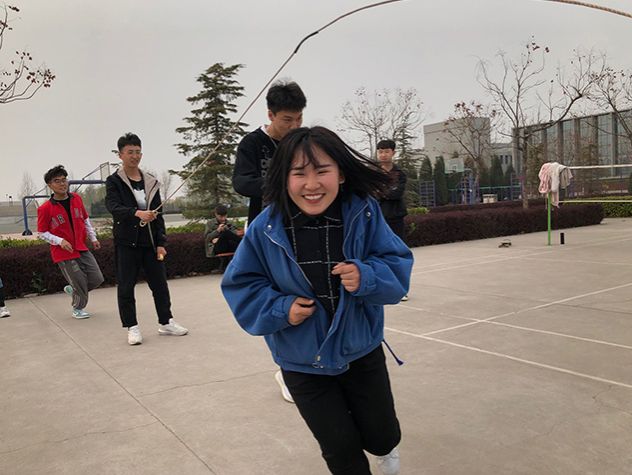 【完满班级】“绳”采飞扬 跳动梦想——艺术传媒学院产品设计1801班完满班级活动