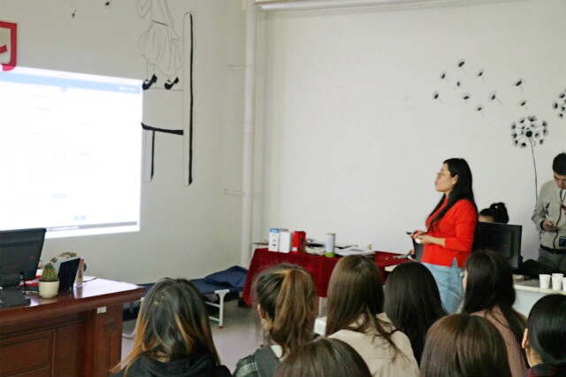 智慧依托 助信院更完满——外语系开展“智慧信院”系统宣讲会