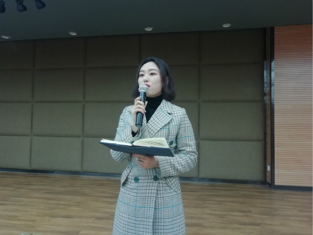 闪光的信院第231期:一名坚守爱与初心的志愿者在全国志交会上的答辩