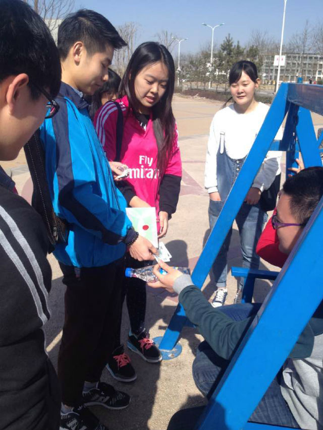 【生存挑战赛】别针换别墅  挑战生存王