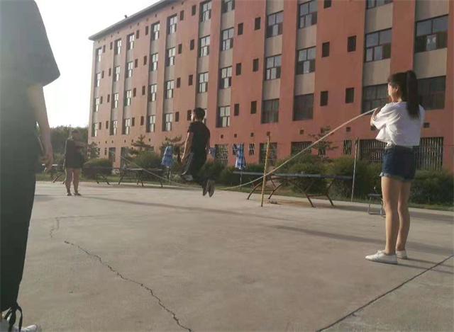 【完满班级】轻松一刻 没你不行——远景1806完满班级