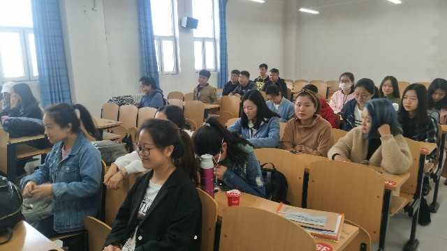 【完满教育】勇往直前 青春永驻——淬炼商学院十月完满班级主题活动（二十四）