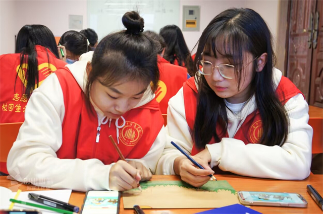 【情暖社区】市民课堂第315期：“丢书包计划”线上辅导