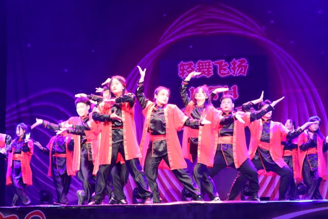 栖梦归处 不负韶华年——第十一届合唱比赛、第十届校园舞蹈大赛回顾