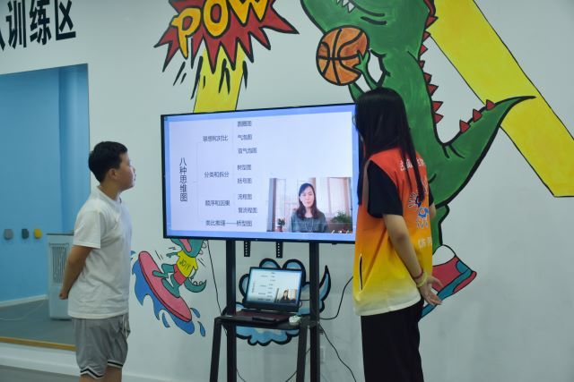 【三下乡】七彩假期:爱与陪伴 志愿为你而来