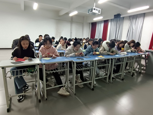 【完满班级】继承传统 从我做起——淬炼·国际商学院会计2103班完满班级活动