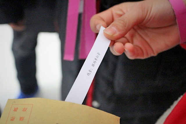 黄沙浩然没了“尘埃” 天机欲破智谋“疯癫”——环科系第二届“失落的羊皮古卷”校园探索大赛