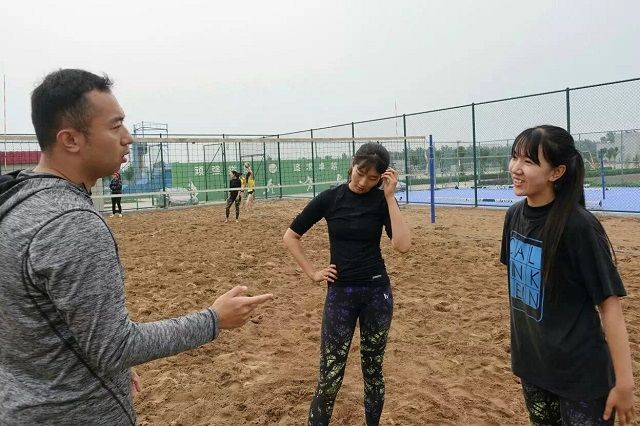 中北大学排球队来我院交流