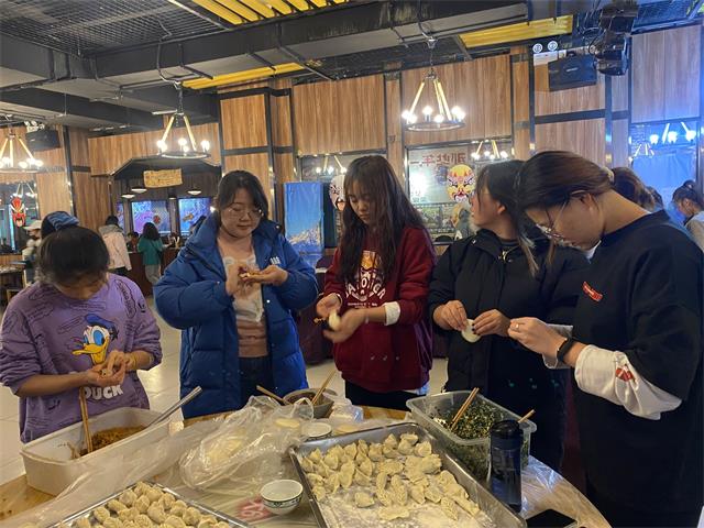 【完满班级】法制在我心 安全伴我行——商务英语学院英语2004班、英语2104班、英语2106班完满班级活动