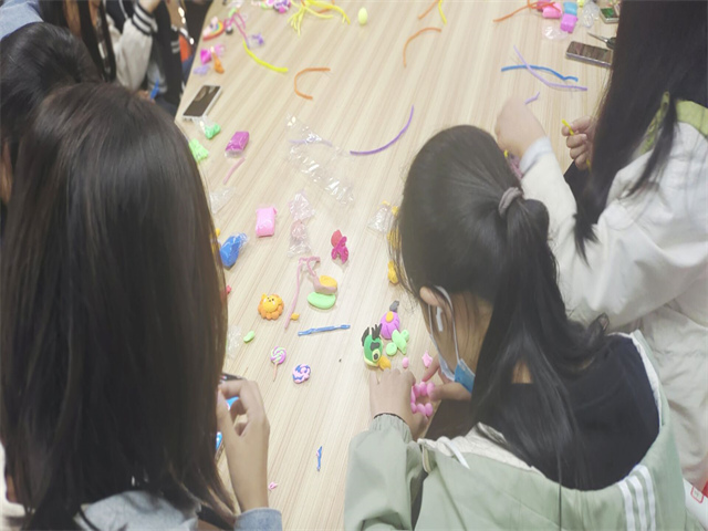 【完满班级】终点不是梦 重点是突破——商务英语学院英语2106班完满班级活动