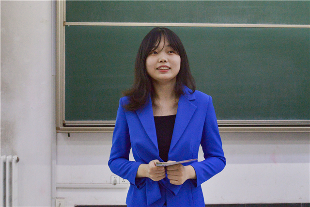 【青马工程】台海危机 风云惊变的尖峰时刻——第十二期“青马工程”完满教育学生骨干培养计划第一期讲座顺利举办