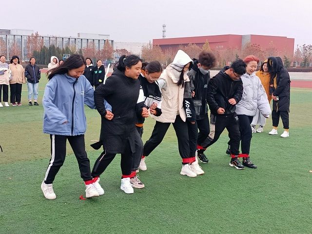 【完满班级】扬体育精神 展青春风采——食品与环境学院生技2001班完满班级活动