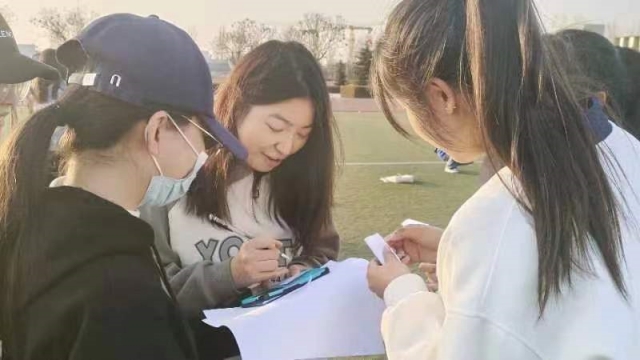 淬英雄之心 筑青年精神——商务英语学院3月完满团支部活动集锦