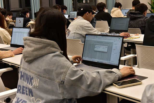 运筹帷幄之中 决胜千里之外——艺术传媒学院“艺路领先”之第二届办公达人挑战赛复赛