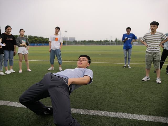 挑战吉尼斯 打破新纪录——第二届“信工杯”吉尼斯挑战赛