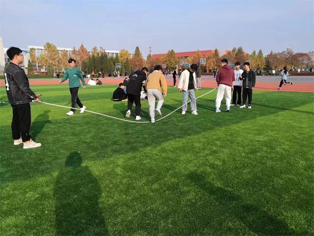 【完满班级】团结协作 趣味游戏会——大数据学院、信息工程学院数据2206班完满班级活动