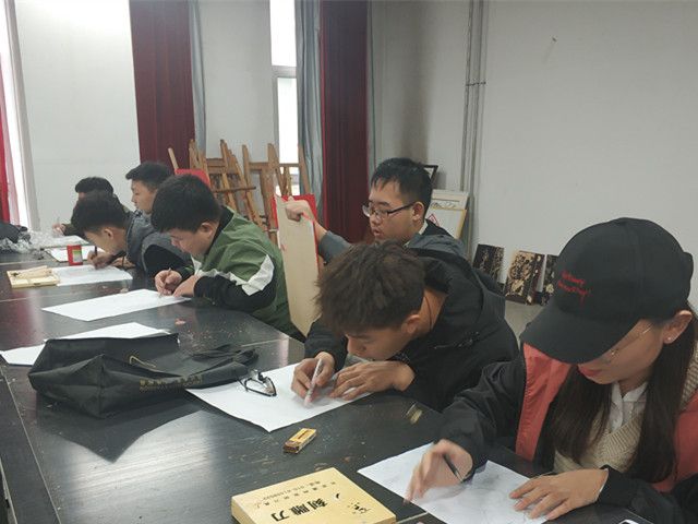 【完满班级】弘扬传统文化 传承匠心精神——视觉1703班完满班级活动