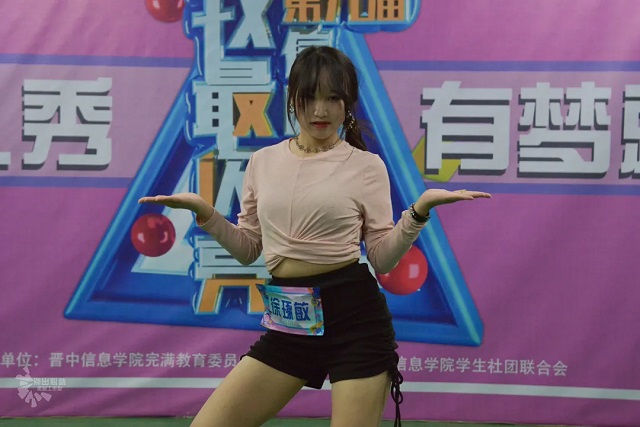 【达人秀】主画面+候选团海报超强发布内附专访“一张王炸”组合!
