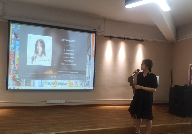 【完满班级】诉说年代记忆 讴歌现代青年——淬炼商学院营销1901班完满班级活动