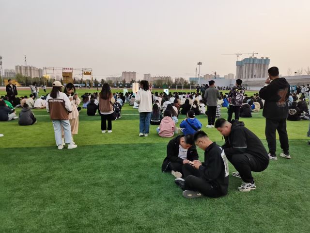 【完满团支部】音浪草坪派对——大数据学院、信息工程学院网工2101完满团支部活动
