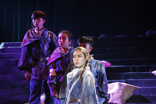 【剧评】那段岁月 波澜壮阔——音乐剧《回到1934》