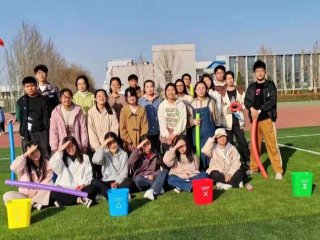 【基层活力提升】弘扬雷锋精神 争做独立青年——经济与管理学院三月完满团支部纪实(三)