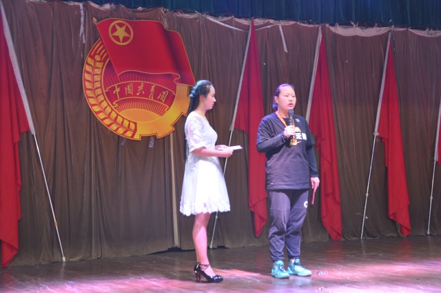 欲戴王冠 必承其重——信息工程系举办第一届竞技体育颁奖典礼