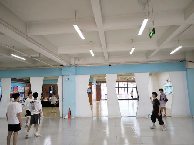 六月荷花香满湖 红衣绿扇映清波——智能工程学院六月完满团支部活动集锦(五)