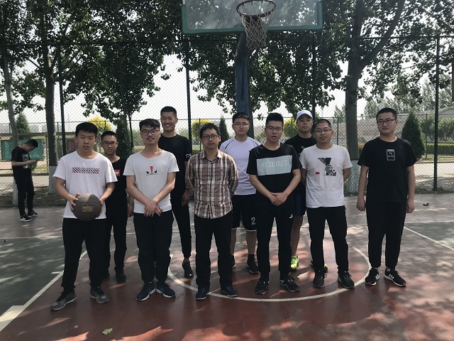 【完满班级】精彩篮球 你我拼搏——大数据学院软件1601班开展完满班级活动