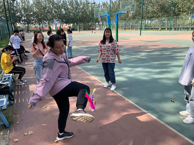 【完满班级】筑梦青春 境遇经管新常态——经济与管理学院九月完满班级活动纪实（一）