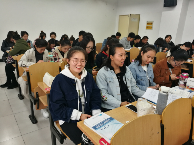 【完满班级】公益 即刻行动——淬炼商学院十月完满班级主题活动(十六)