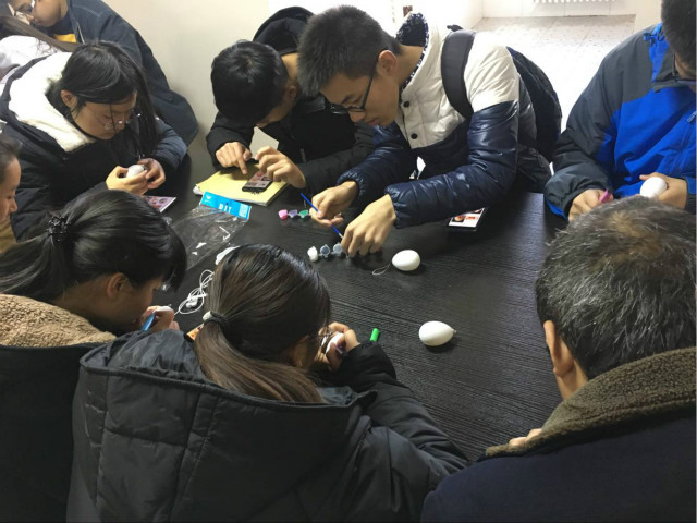 【完满班级】创意谱写新篇章——信工系网络工程1702班举办“创”享青春主题活动