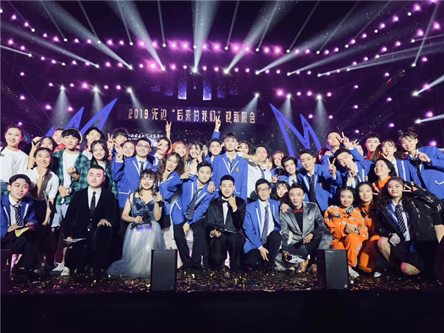 才艺之星•郝智超:追逐梦想 闪闪发光