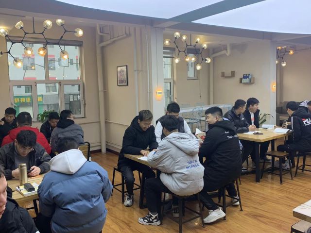 【完满班级】智能工程学院机制2104班完满班级活动 大学生户外体育研究